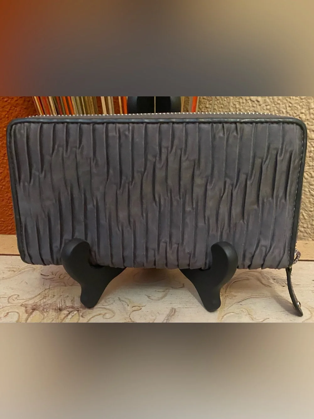 Coach - EUC - Ashley Gathered Satin Zip Around Accordion Wallet - Picture 3 of 10